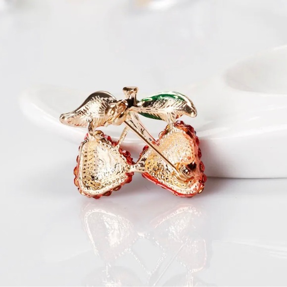 Raspberry Brooch - Picture 3 of 3